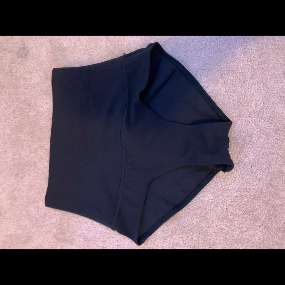 Lululemon briefs